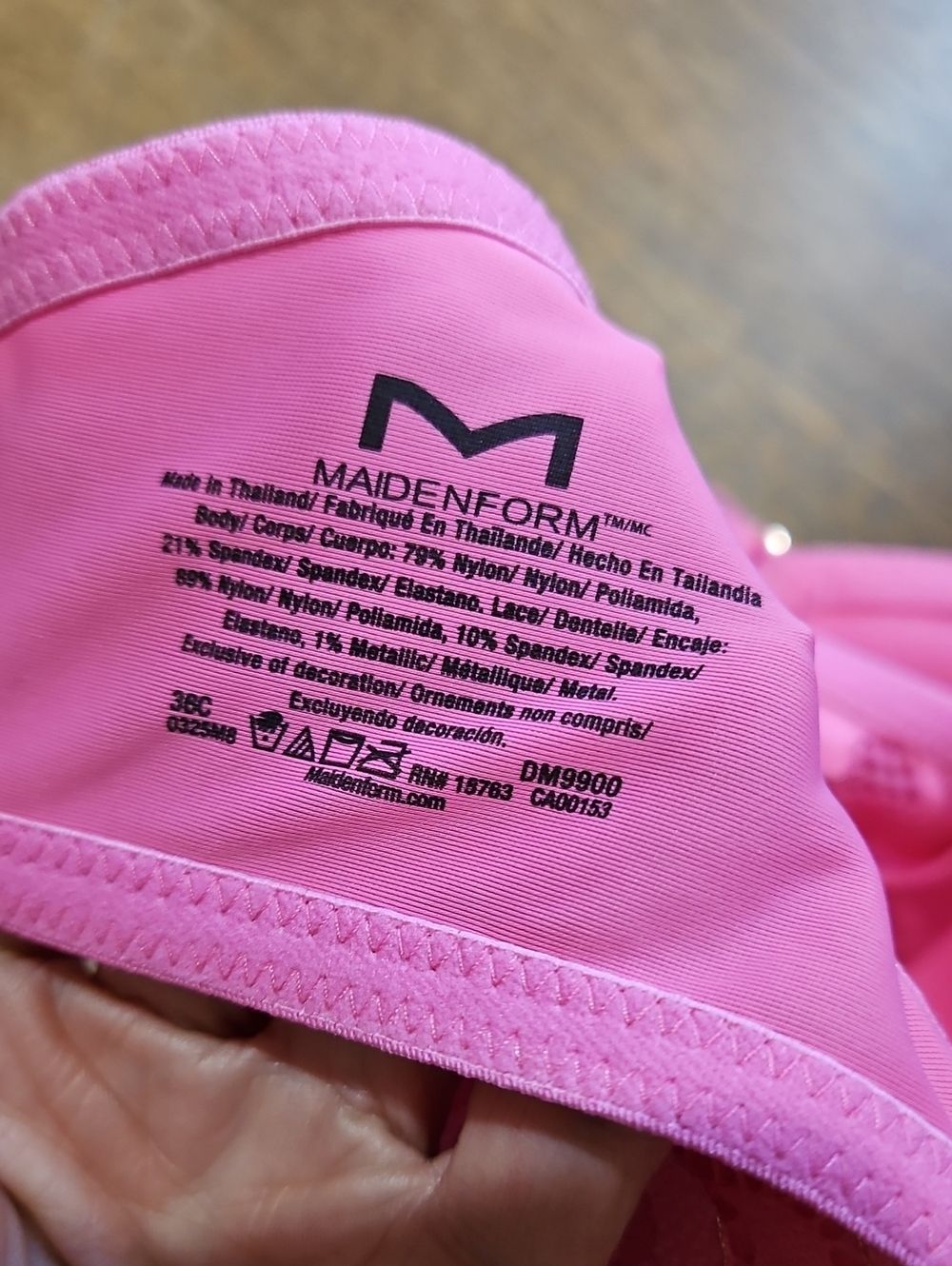 Maidenform Hot Pink Lace Push-Up Bra - Picture 5 of 6
